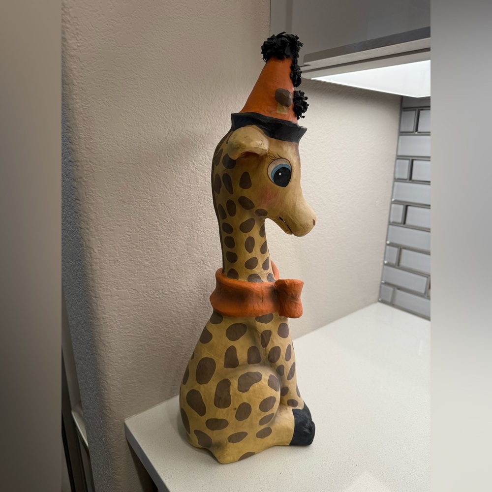 Vintage-Inspired Bethany Lowe Halloween Gerry Giraffe RARE - Picture 5 of 13